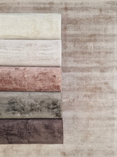 Tribeca Karamell - Handvävd Viskosmatta - K/M Carpets | Mattfabriken