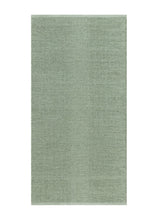 Hilma Plain Grön - Plastmatta - KM Home | Mattfabriken