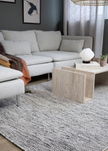 Nacka Svart/Vit - Ullmatta - KM Home | Mattfabriken